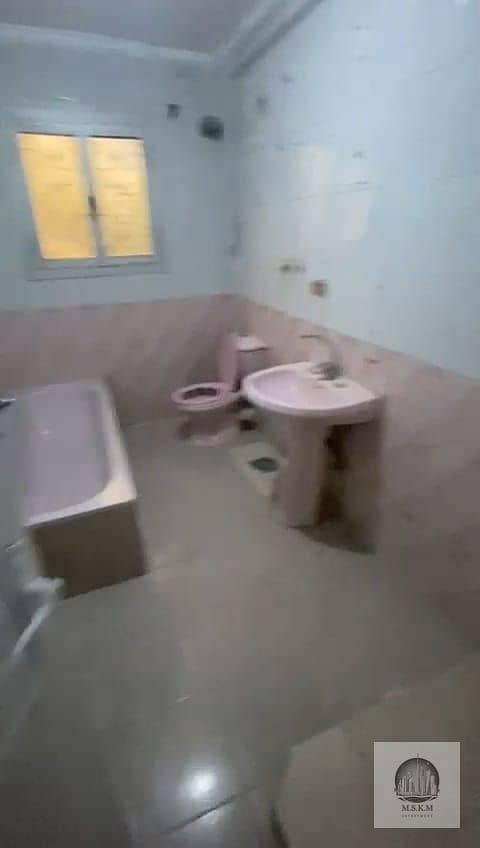 7 WhatsApp Image 2025-11-16 at 2.11. 41 PM (1). jpeg