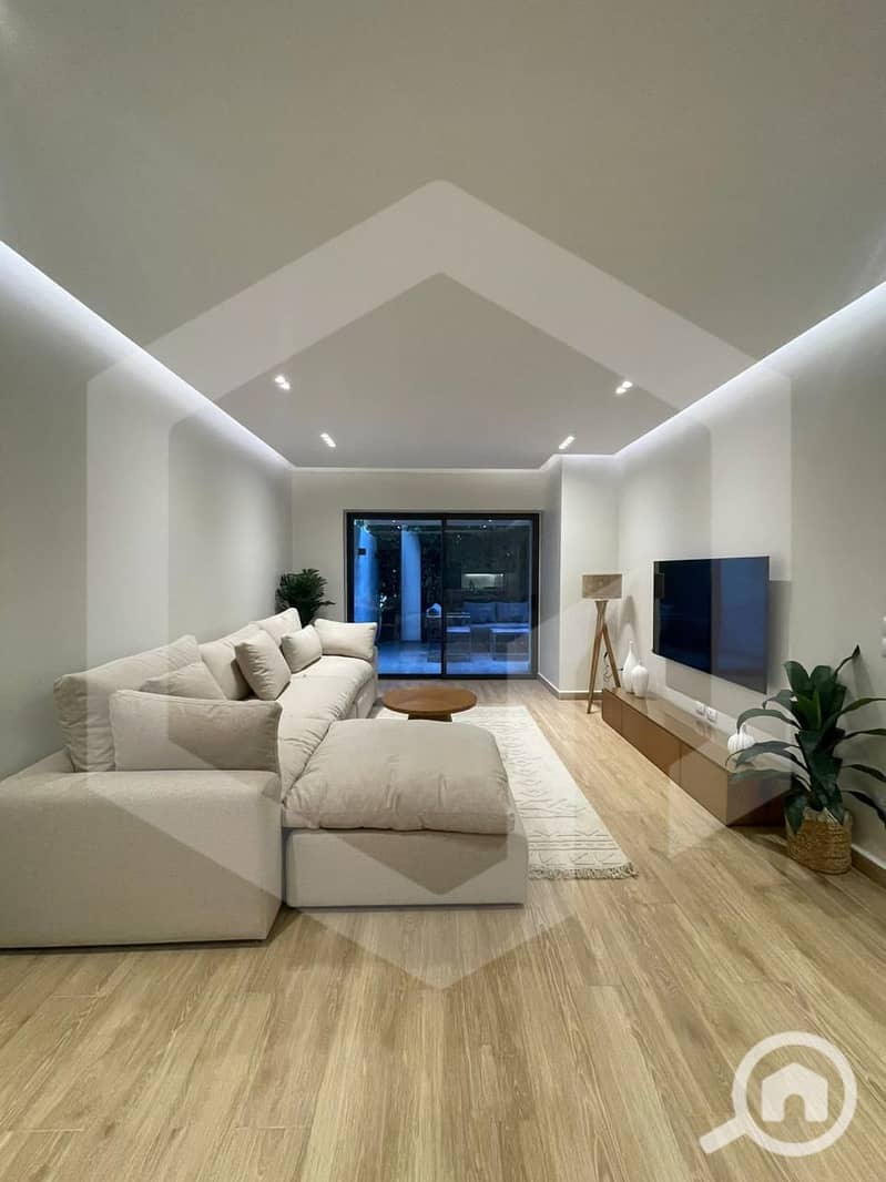 Lake View Residence 1. jpg