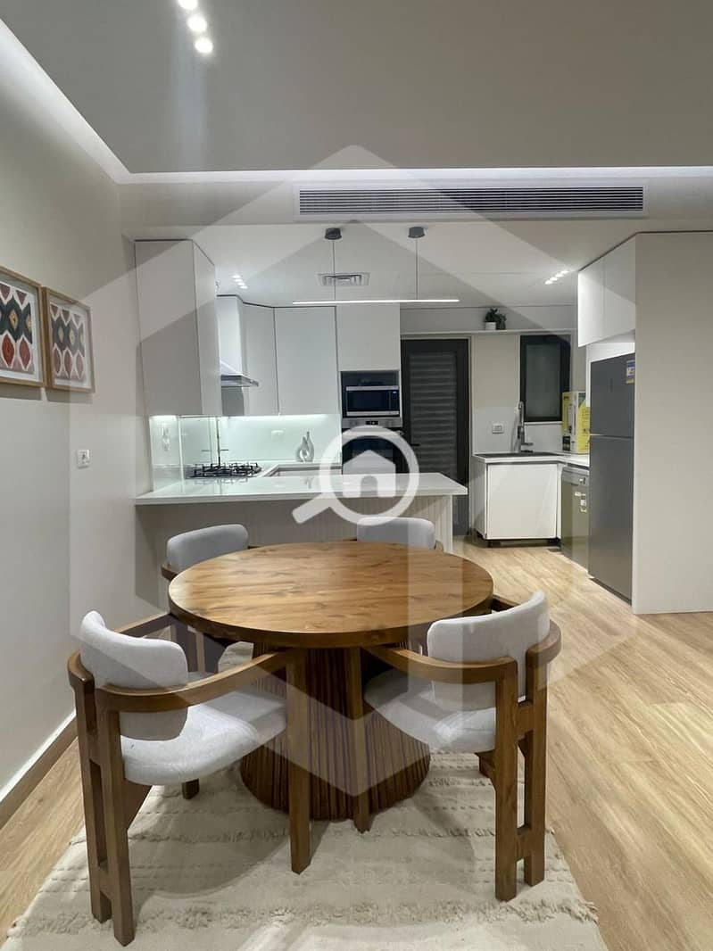 2 Lake View Residence 2. jpg