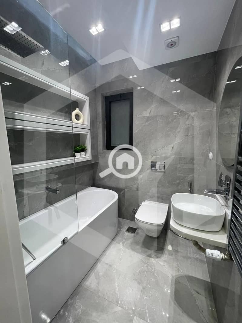 7 Lake View Residence 7. jpg