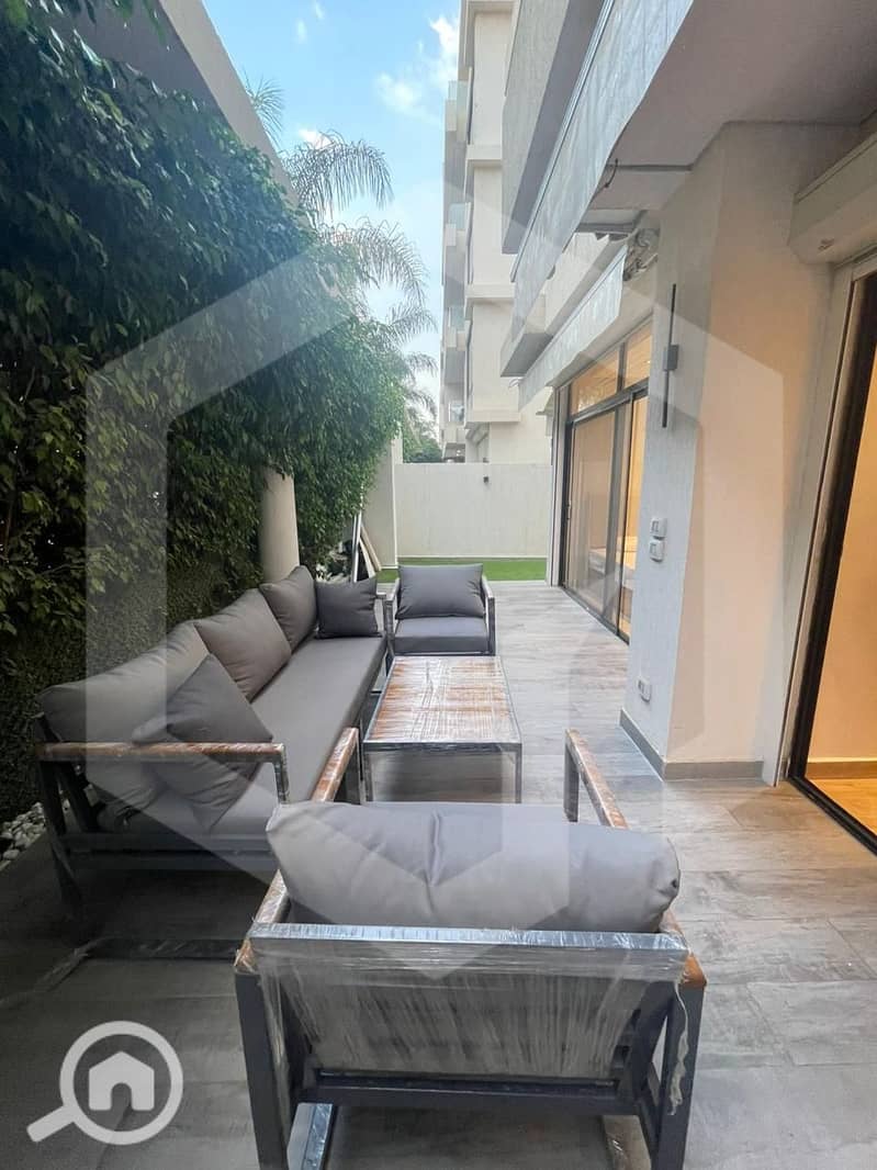 10 Lake View Residence 10. jpg