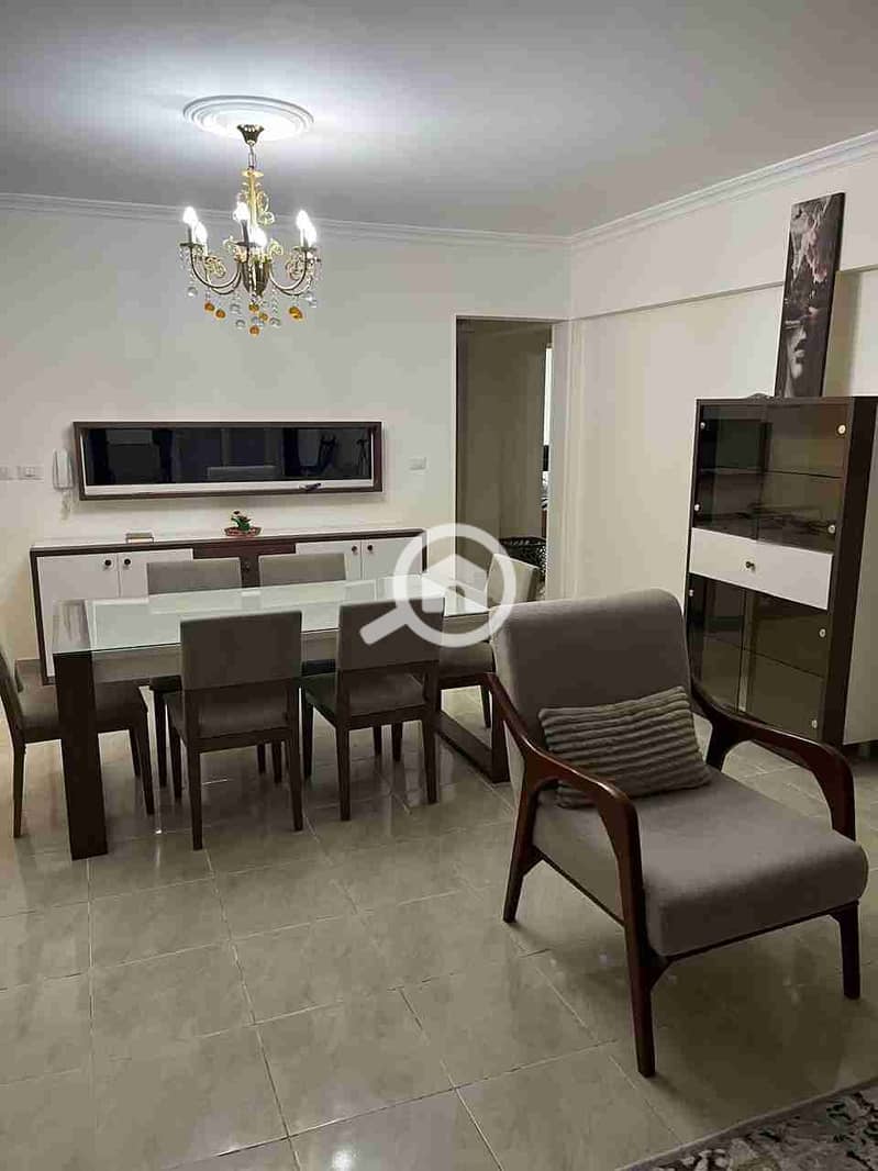 1000425101. jpg 1000425101. jpg