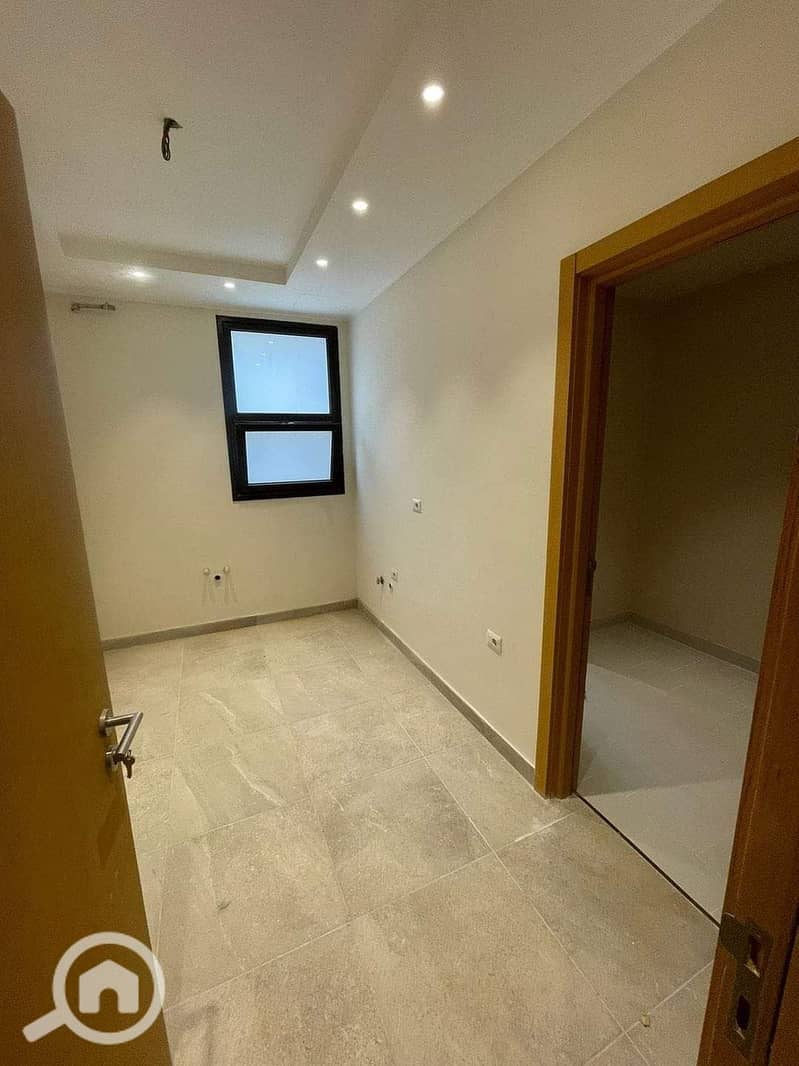 9 WhatsApp Image 2024-10-21 at 3.47. 10 PM (5). jpeg