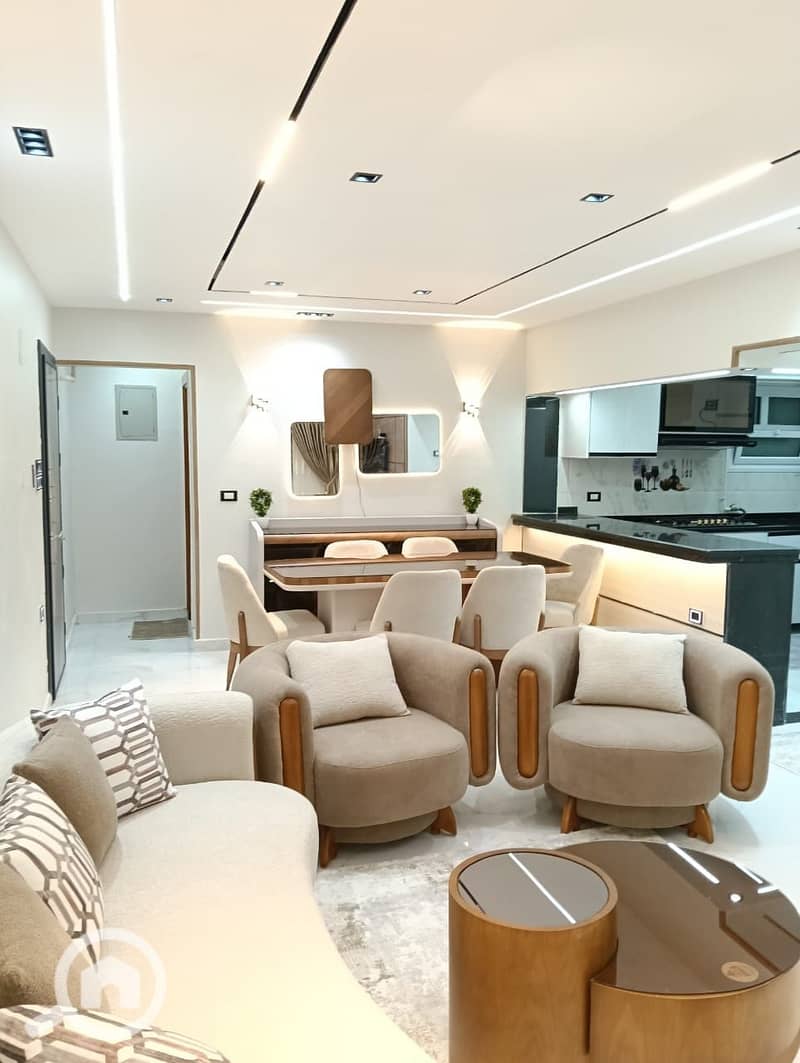 3 2a57a37f-931c-4b26-8c0d-426f4ebdb040. jpeg