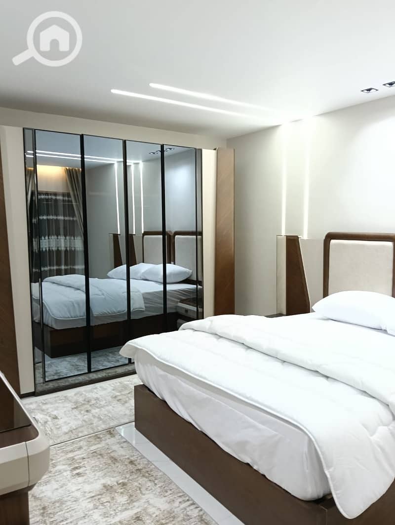 11 5a263302-264d-4633-bb4c-57d235f2a22a. jpeg