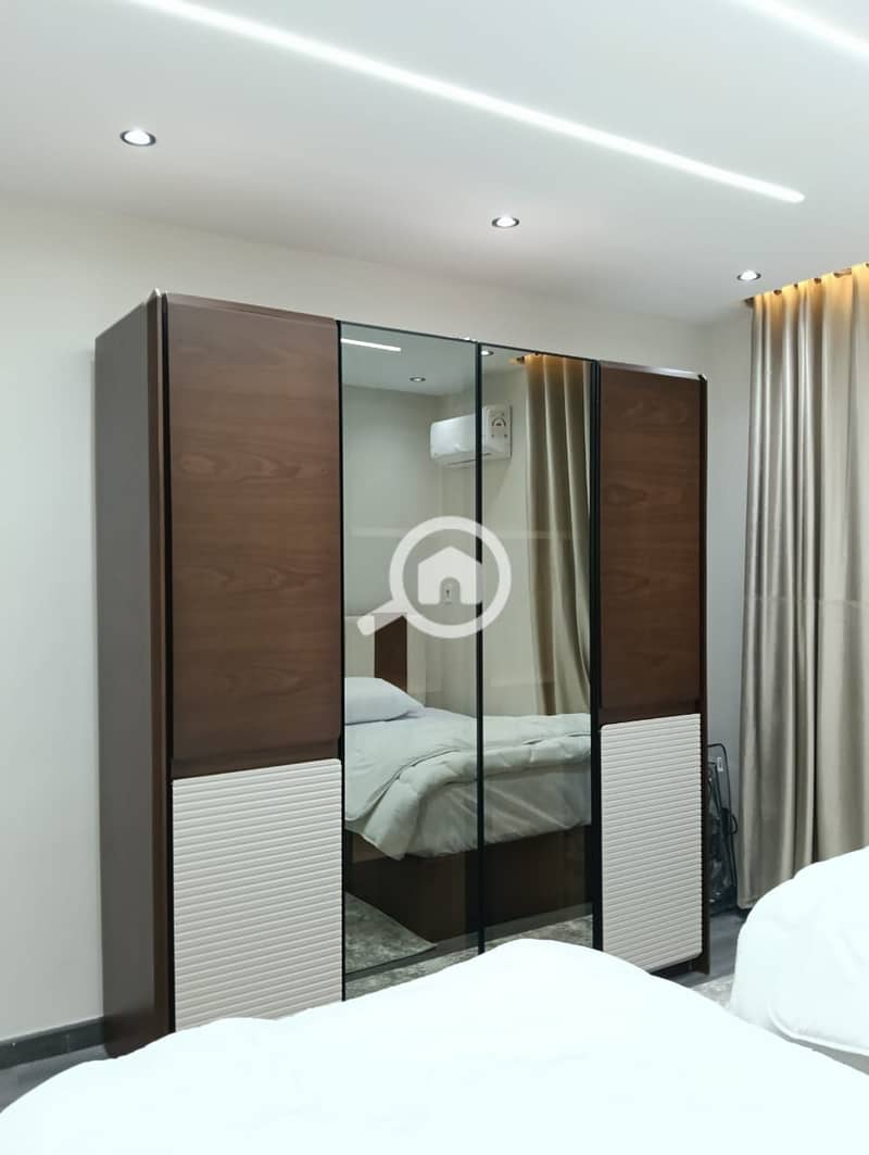 18 b323dcf9-8ec6-4bb4-a55f-7f6b4ed67117. jpeg