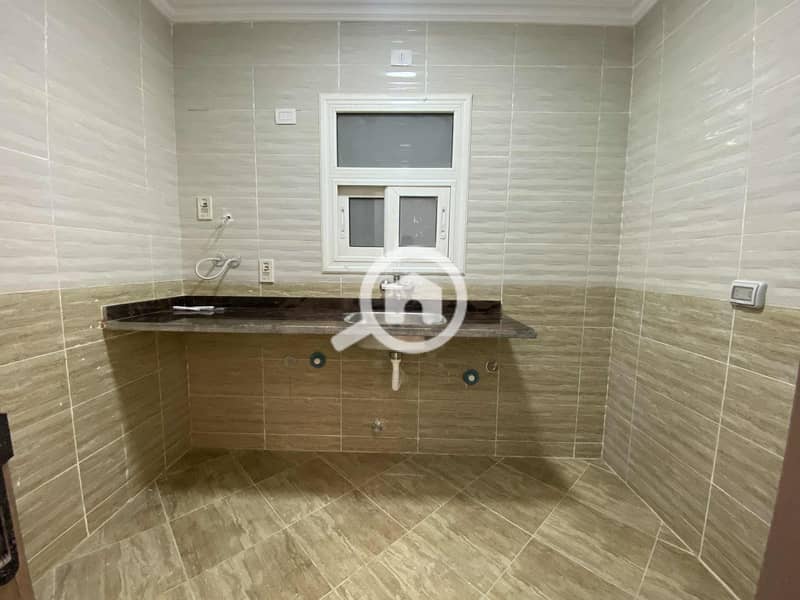 10 e77291d8-a155-4d54-b261-a12e45549158. jpeg