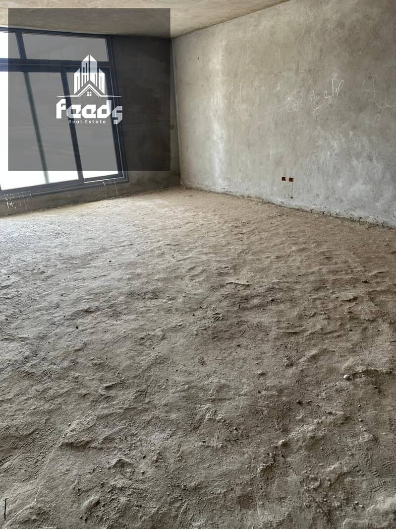 24 WhatsApp Image 2025-11-16 at 11.47. 36 AM (2). jpeg