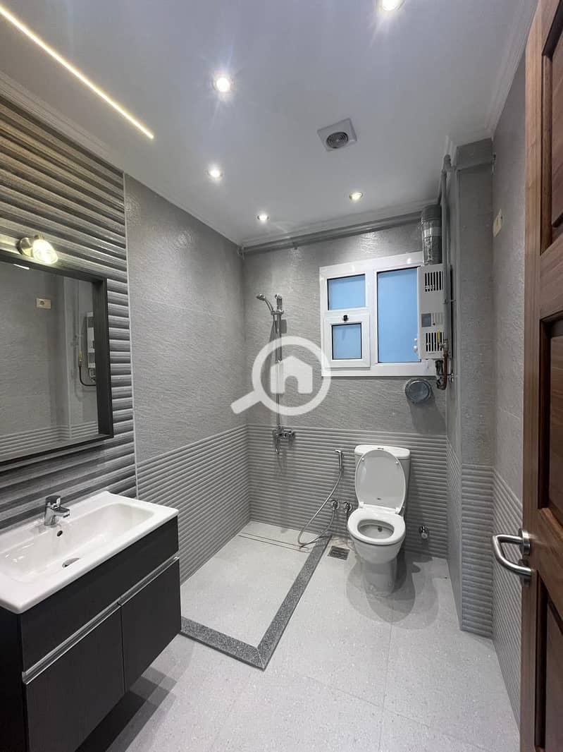 9 WhatsApp Image 2025-11-12 at 19.24. 32 (2). jpeg