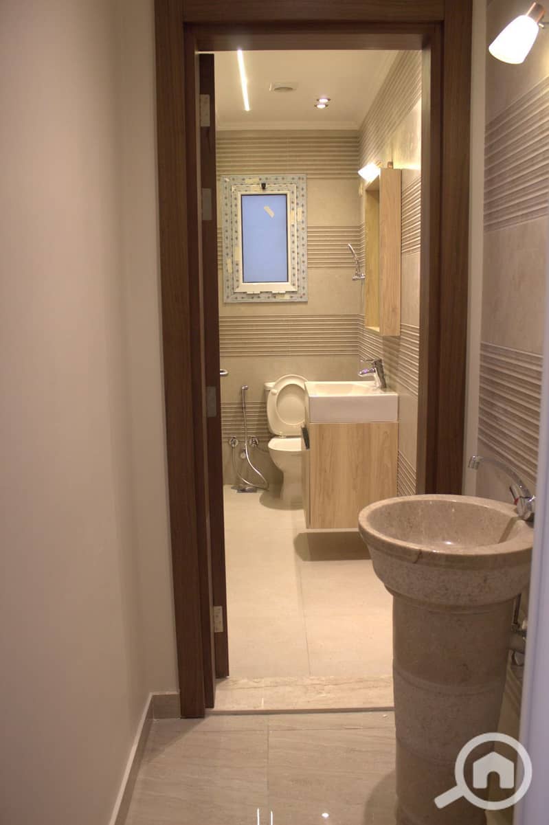 11 WhatsApp Image 2025-11-12 at 19.24. 34. jpeg