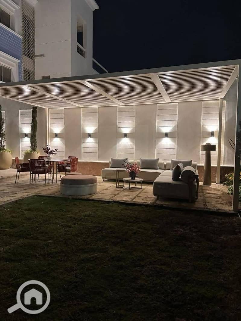 8 490320383_9573456332736119_3082991223023074381_n. jpg