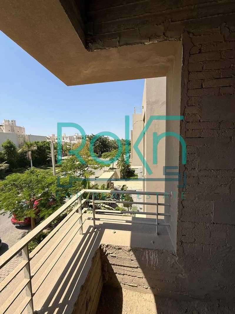 4 WhatsApp Image 2025-11-11 at 1.48. 12 PM (1). jpeg