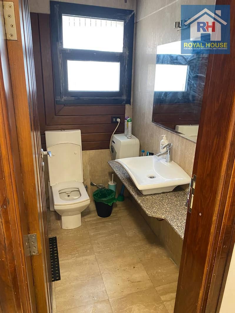 5 WhatsApp Image 2025-09-11 at 5.03. 42 PM. jpeg