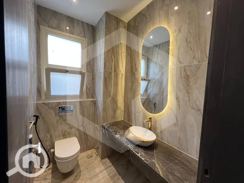 20 Grand Heights 20. jpg