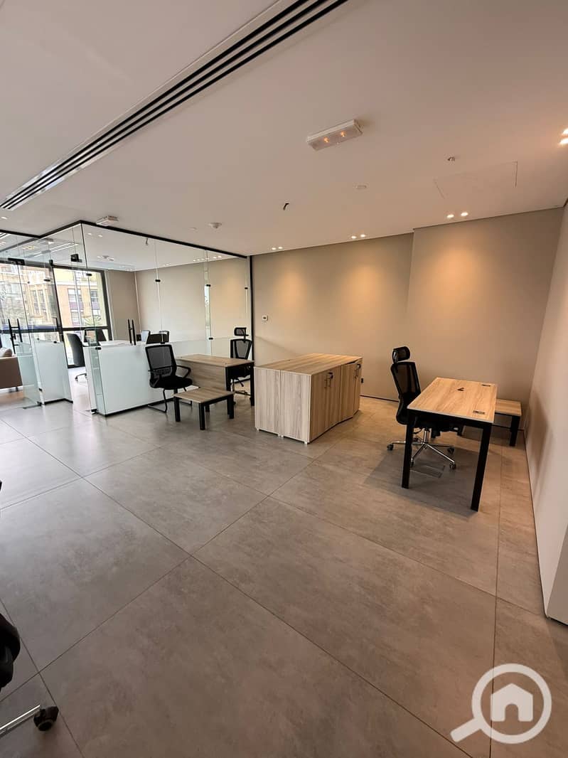 6 WhatsApp Image 2025-11-16 at 1.37. 20 PM. jpeg