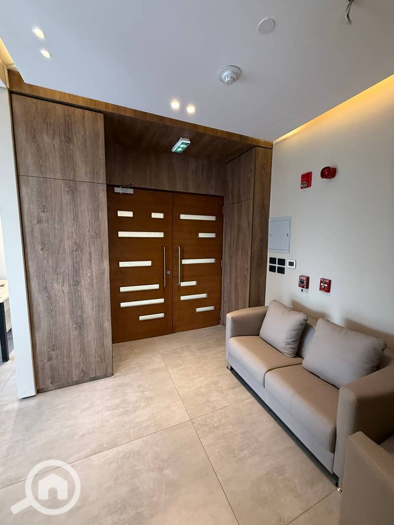 10 WhatsApp Image 2025-11-16 at 1.37. 24 PM. jpeg