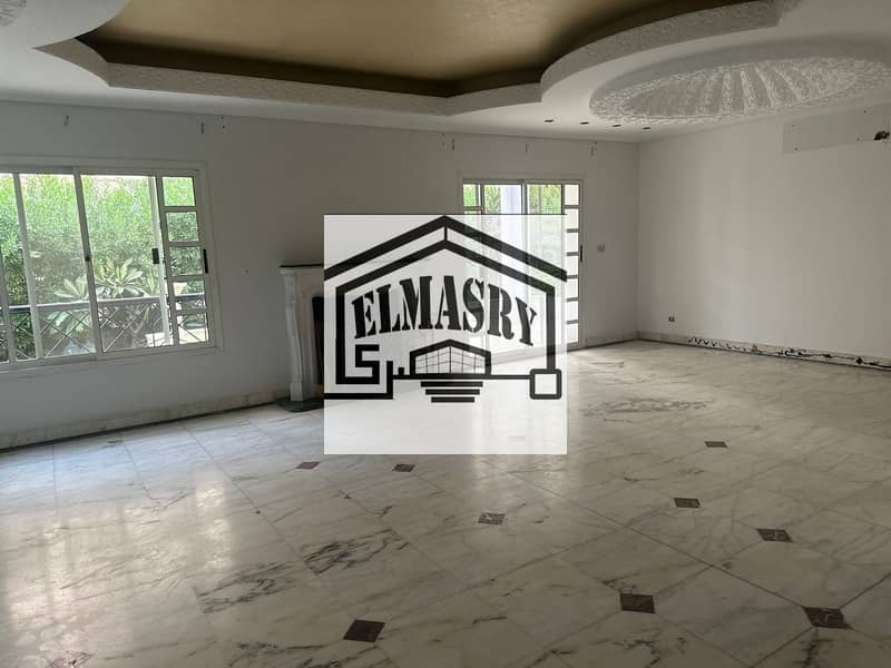 23 075fb82f-51b6-4c7d-834b-31e1d154e5ec. jpg