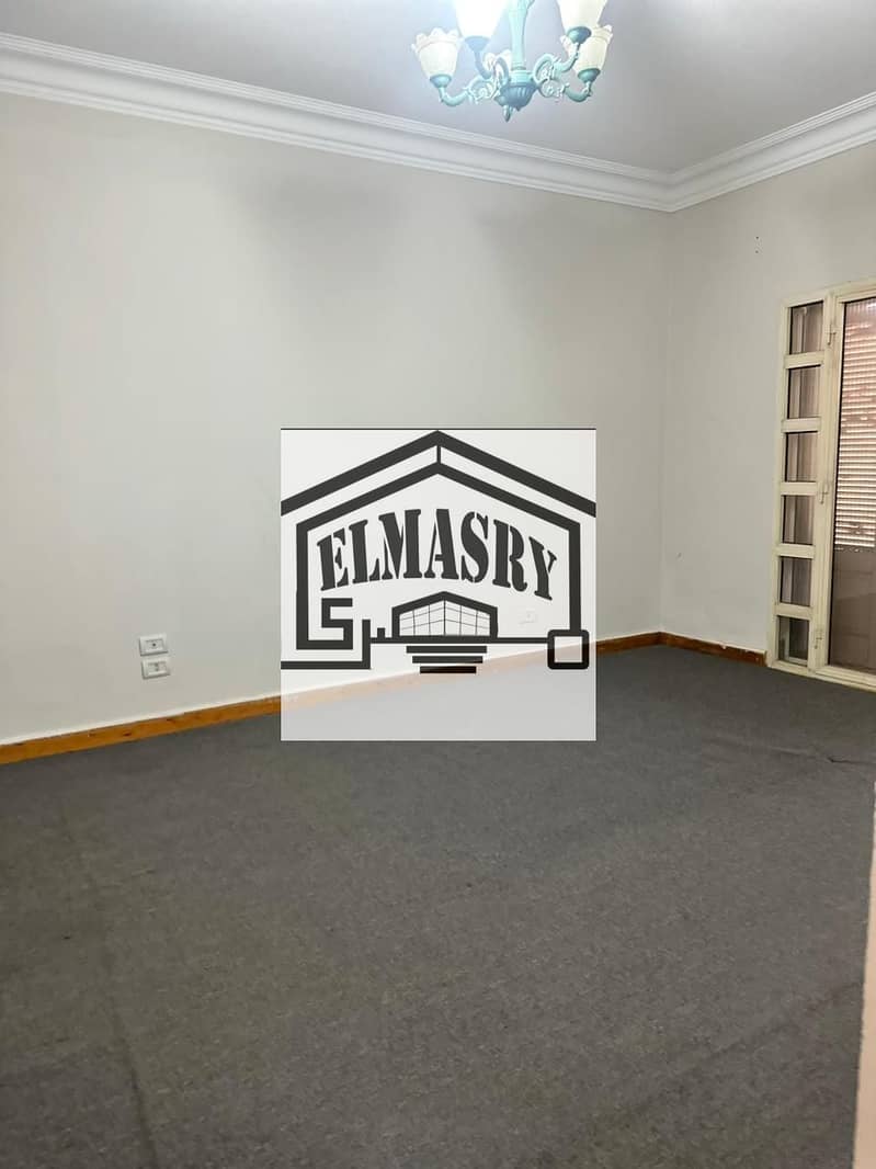 28 74553b27-a912-45ba-af93-7f11e5bc8e72. jpg