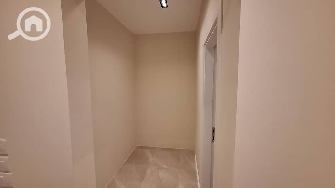 10 WhatsApp Image 2025-11-16 at 2.14. 30 PM. jpeg