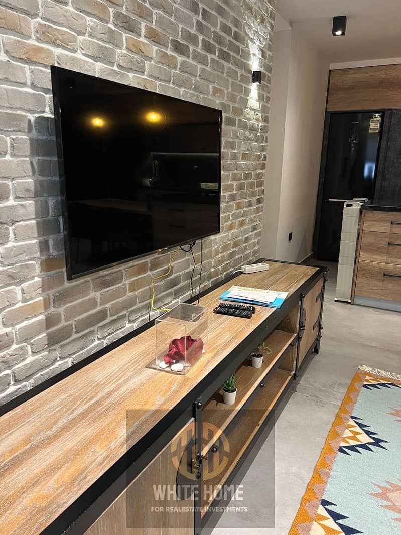 10 a9923acc-c061-4b4d-b634-32fc133d7343. jpeg