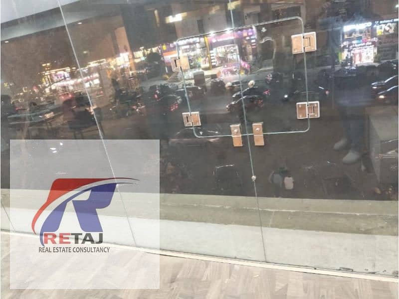 4 2726fcc7-8d16-4d04-8165-a172e75b7ad2. jfif. jpg