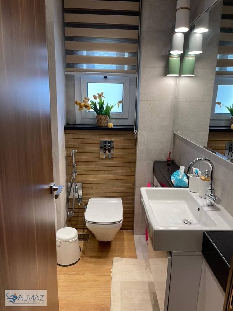 9 WhatsApp Image 2025-11-16 at 2.36. 04 PM (4). jpeg