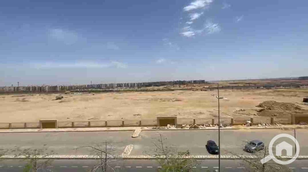 1000692036. jpg 1000692036. jpg