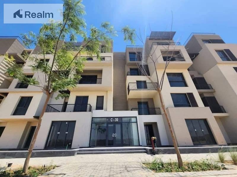 4 582562399_26113487248237974_5688021280100036311_n. jpg