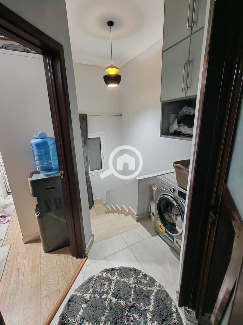 9 WhatsApp Image 2025-11-12 at 17.48. 48_3dd9a7fd. jpg