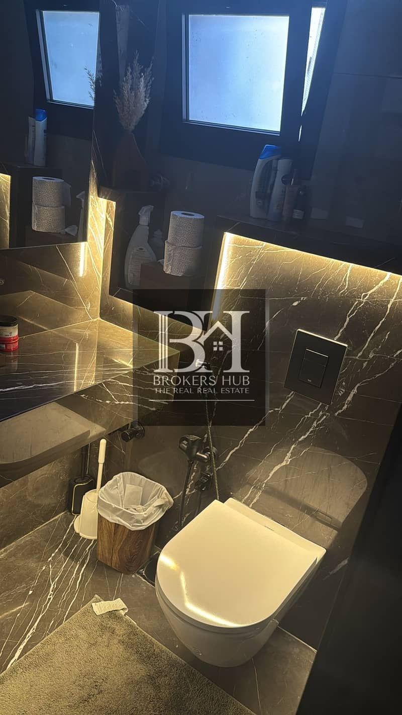 8 WhatsApp Image 2025-10-15 at 6.24. 01 PM (3). jpeg