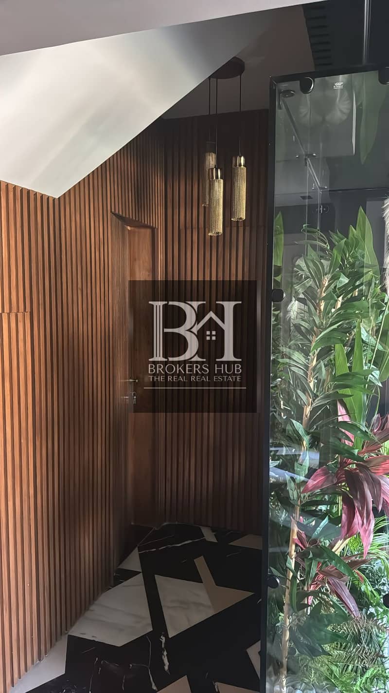 23 WhatsApp Image 2025-10-15 at 6.24. 05 PM (2). jpeg