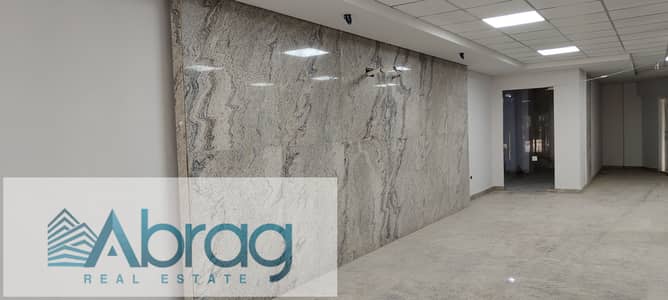 مجمع تجاري  للايجار في مدينة نصر، القاهرة - 1 (1). jpg