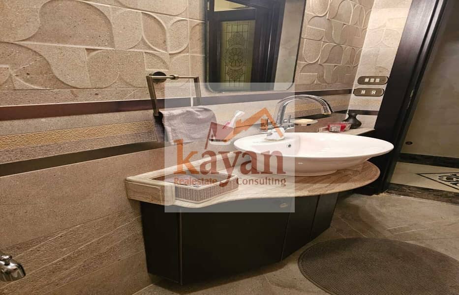 6 40e86795-40d6-4d21-b3f6-2d9701fba94b. jpg