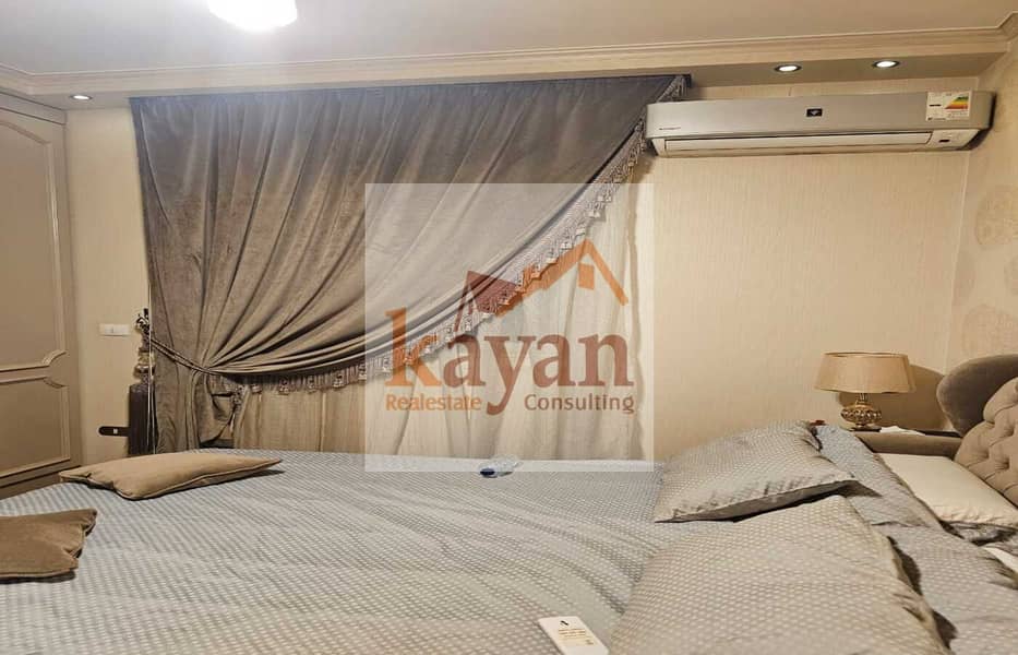 8 769d4c0b-638d-4672-b157-9228430ec7a1. jpg