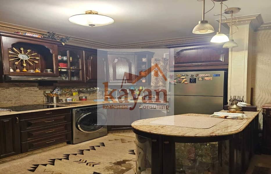 21 ec740be1-a550-4e02-b0cb-0265a35a37f0. jpg