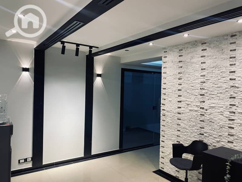 4 300m 180m                             . jpg