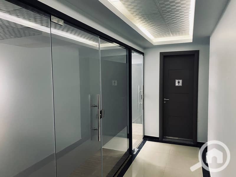 5 300m 180m                      . jpg