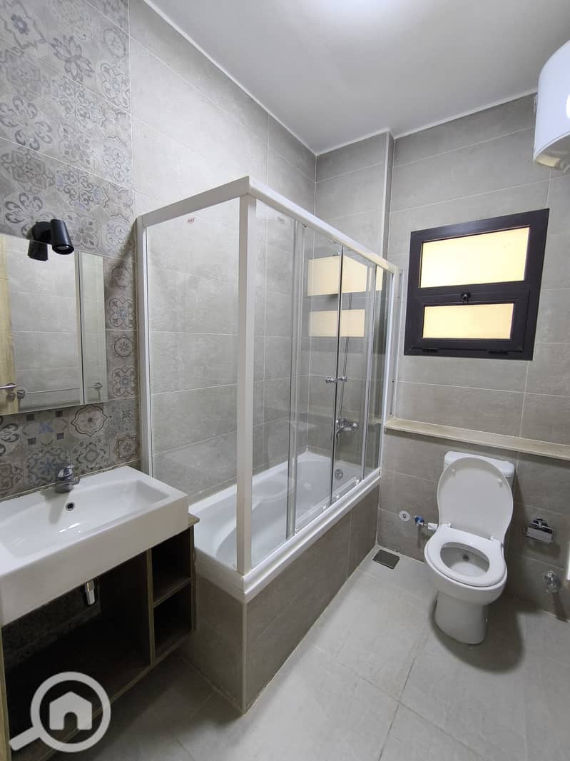 5 WhatsApp Image 2025-11-15 at 1.49. 52 PM. jpeg