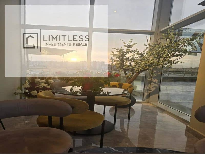 8 WhatsApp Image 2025-11-11 at 5.48. 18 PM (1)_800x600. jpg