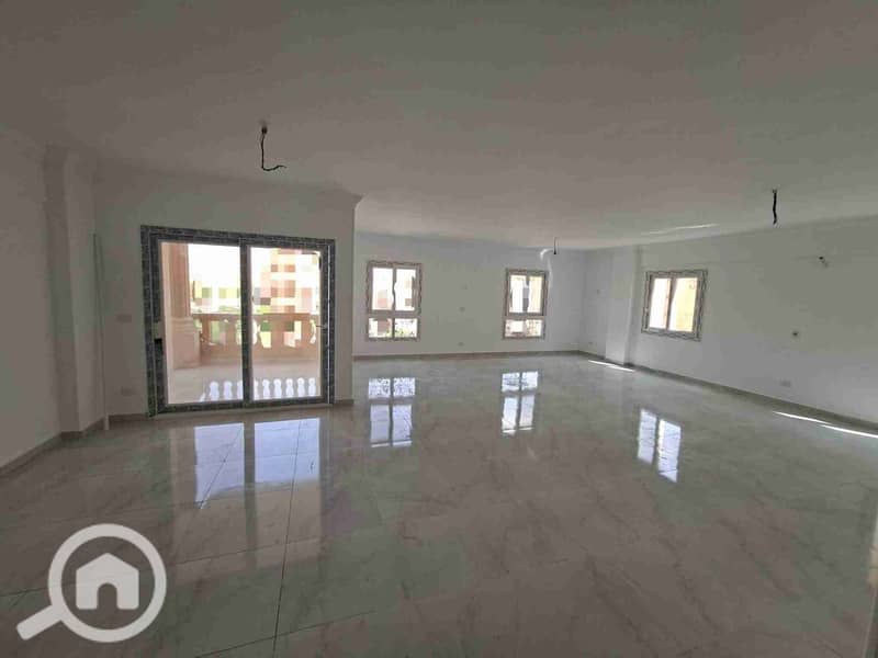 2 FB_IMG_1762618459239. jpg