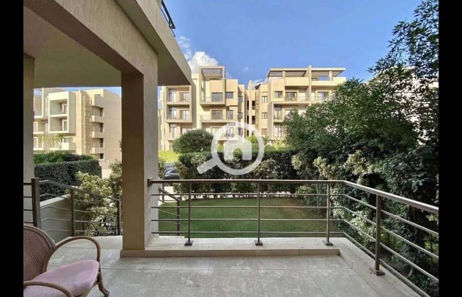 10 490074672_1985408775323719_4608111903486530612_n. jpg