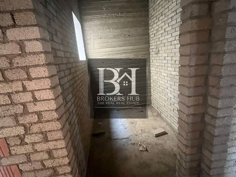 8 WhatsApp Image 2025-10-16 at 1.38. 14 PM (3). jpeg