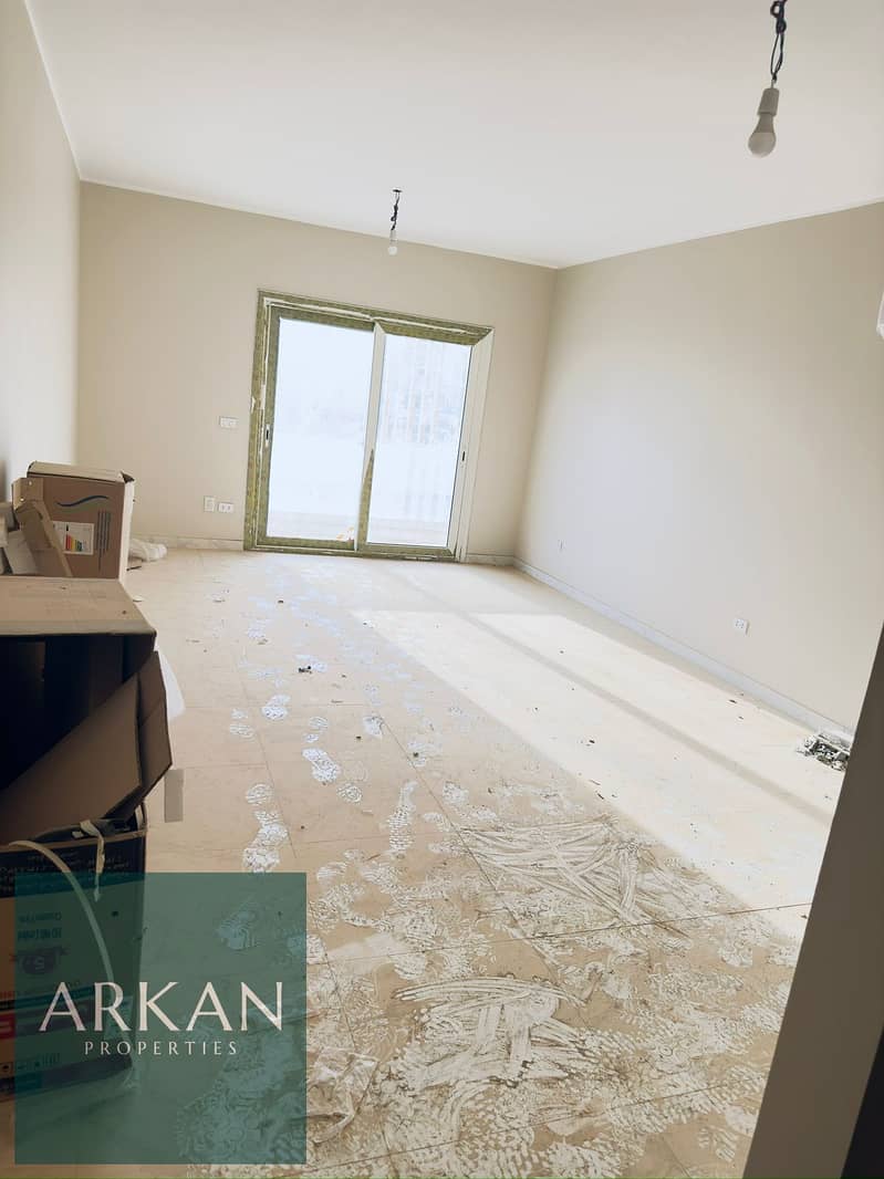 8 010da0fa-a5dc-46f0-a10e-fc7196f04c36. jpg