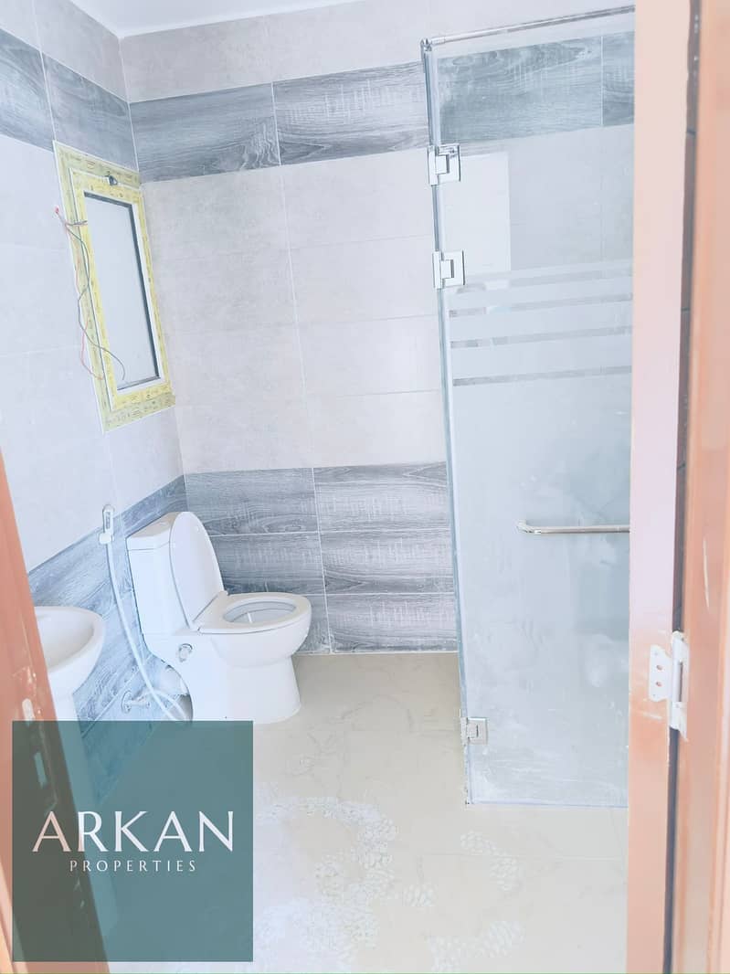 15 41362cd0-0ab6-4897-9a76-77ff60bc0f82. jpg