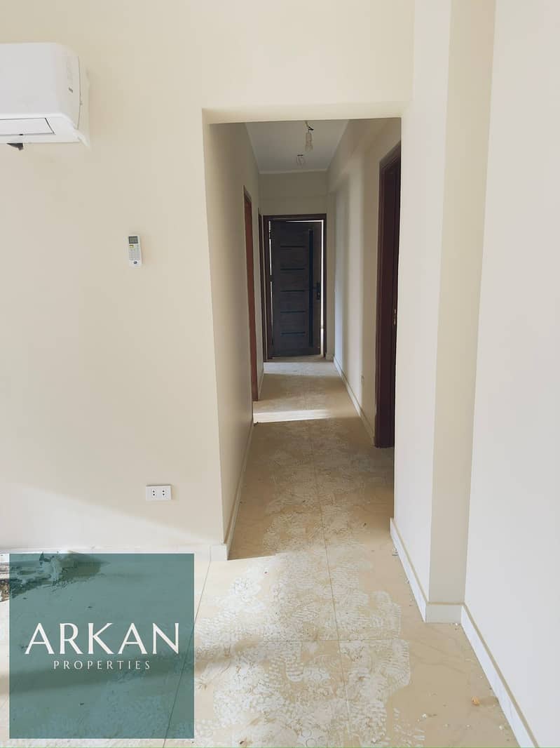 16 b4c5063f-5dde-43a5-ab98-cda0f7353836. jpg