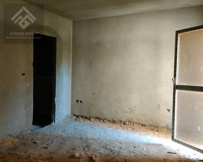 4 7f729f45-3603-4eff-82a9-1fa588064d31. jpg