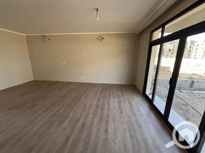 3 Bedroom Apartment for Sale in Sheikh Zayed, Giza - WhatsApp Image 2025-10-15 at 1.38. 38 PM (2). jpeg