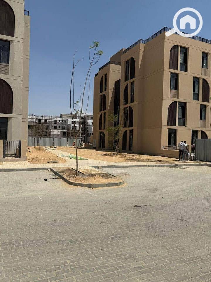 6 528857833_1051404290314724_3575893981630275273_n. jpg