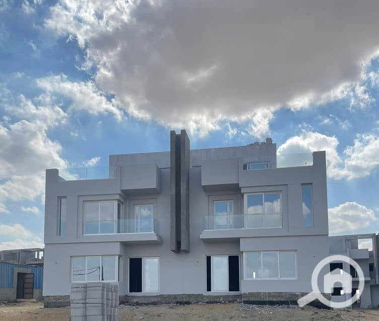 2 {8C107911-4CD7-4196-B817-CD672D528F3D}. png