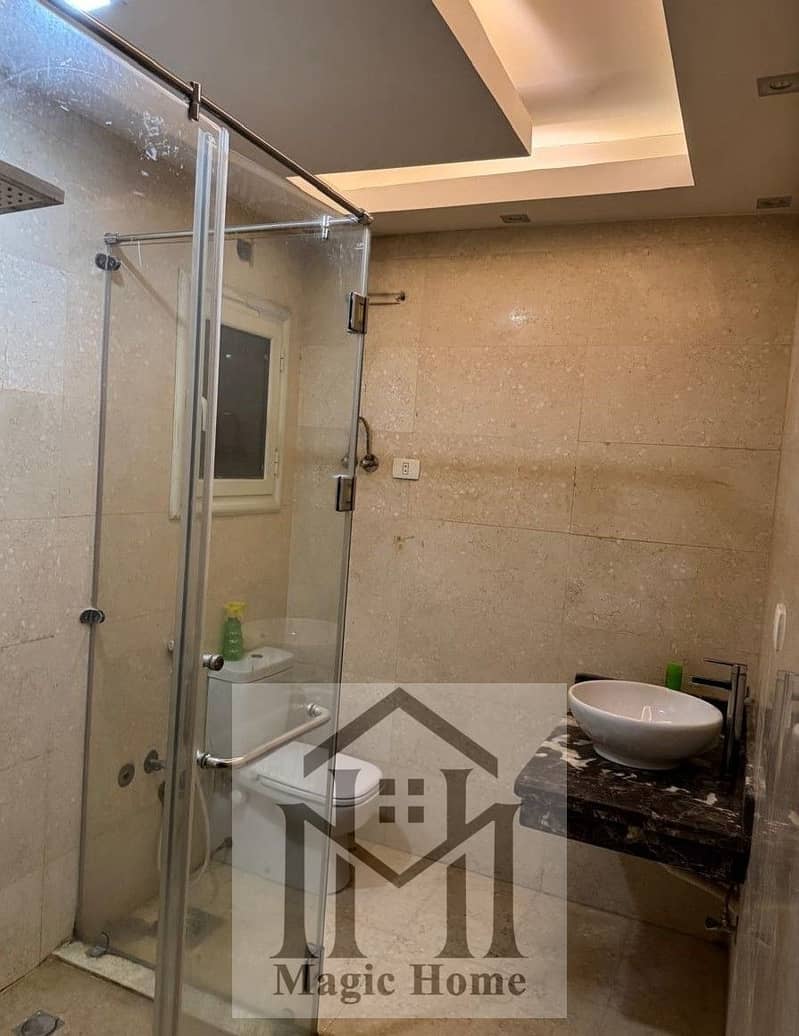 2 0cebb703-f05a-48b4-a21b-860ed197ba48. jpg